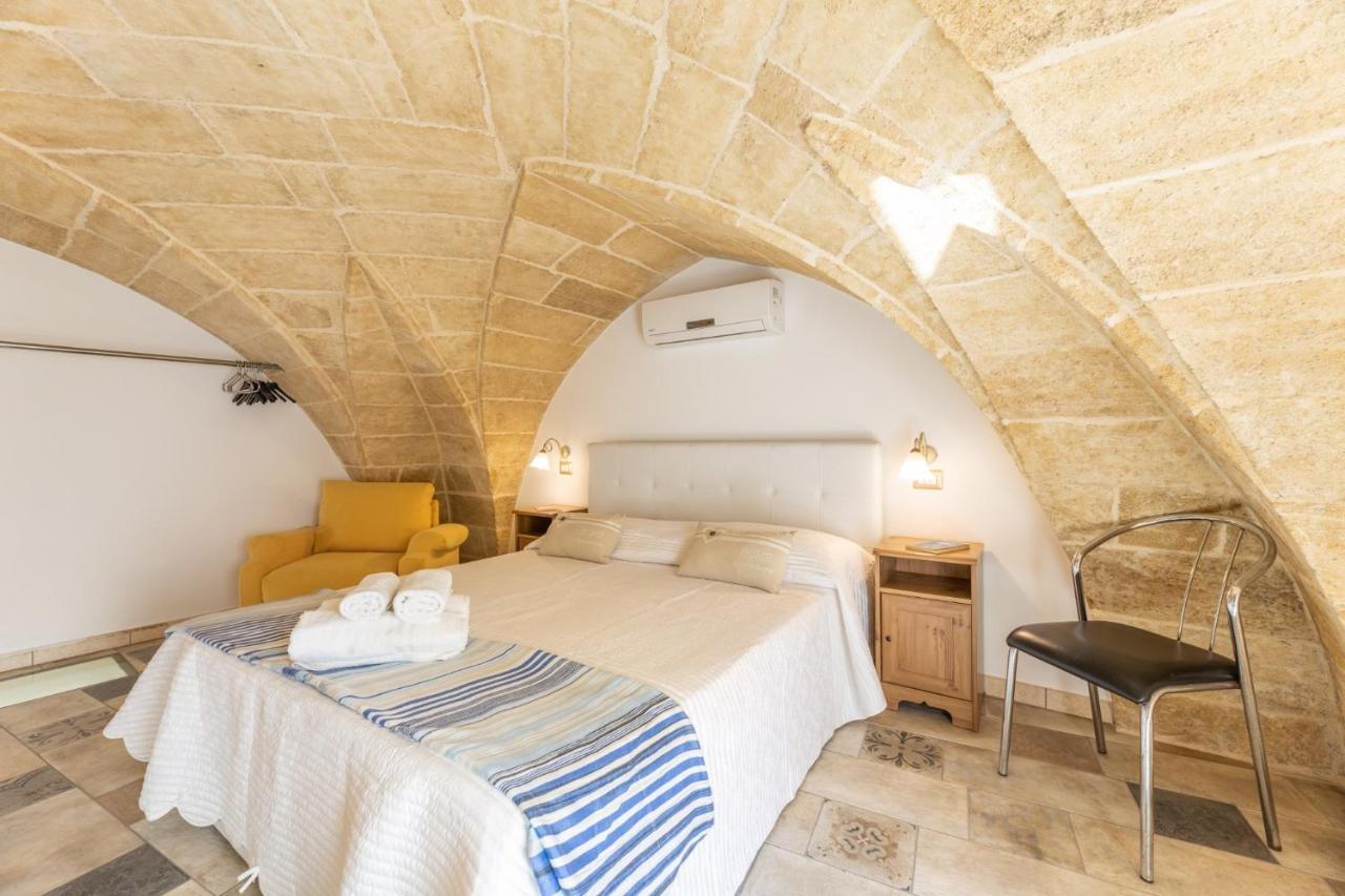 Dimora Il Castello Apartment Racale Ngoại thất bức ảnh