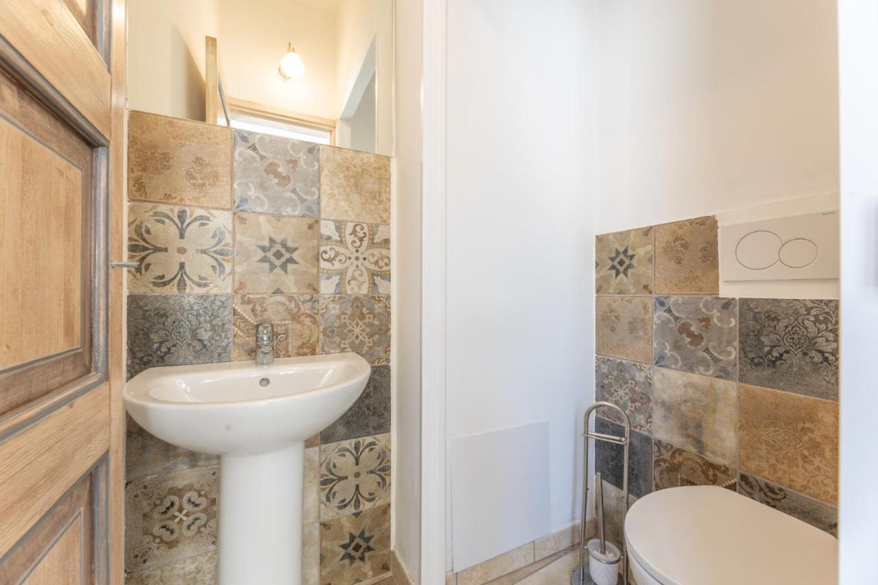 Dimora Il Castello Apartment Racale Ngoại thất bức ảnh