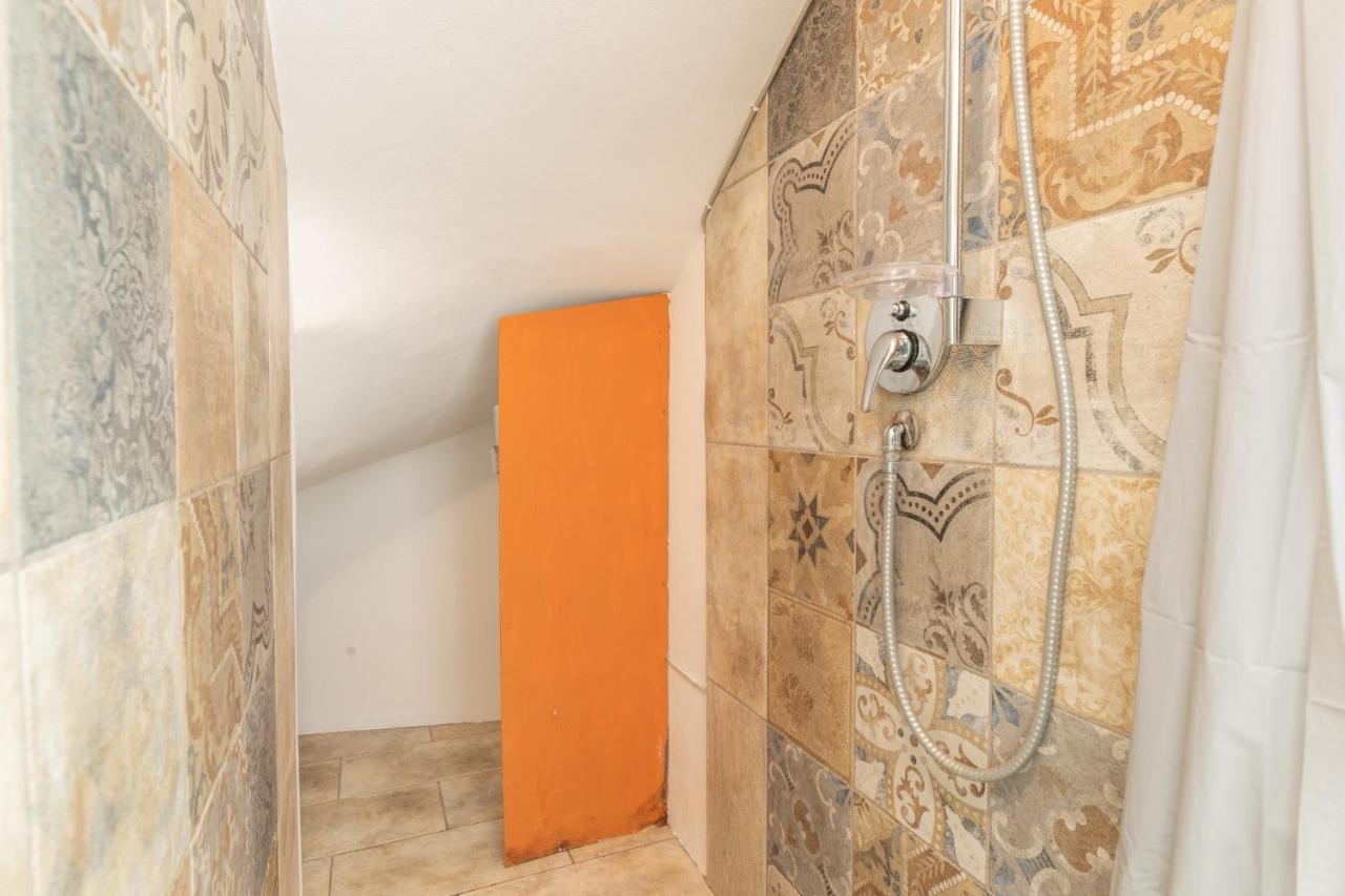Dimora Il Castello Apartment Racale Ngoại thất bức ảnh